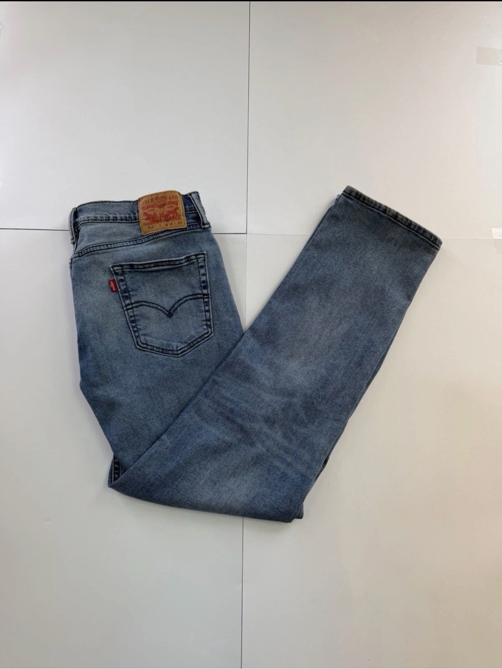 Levi’s 514 Straight Fit Jeans Men’s 34x32 light wash blue denim